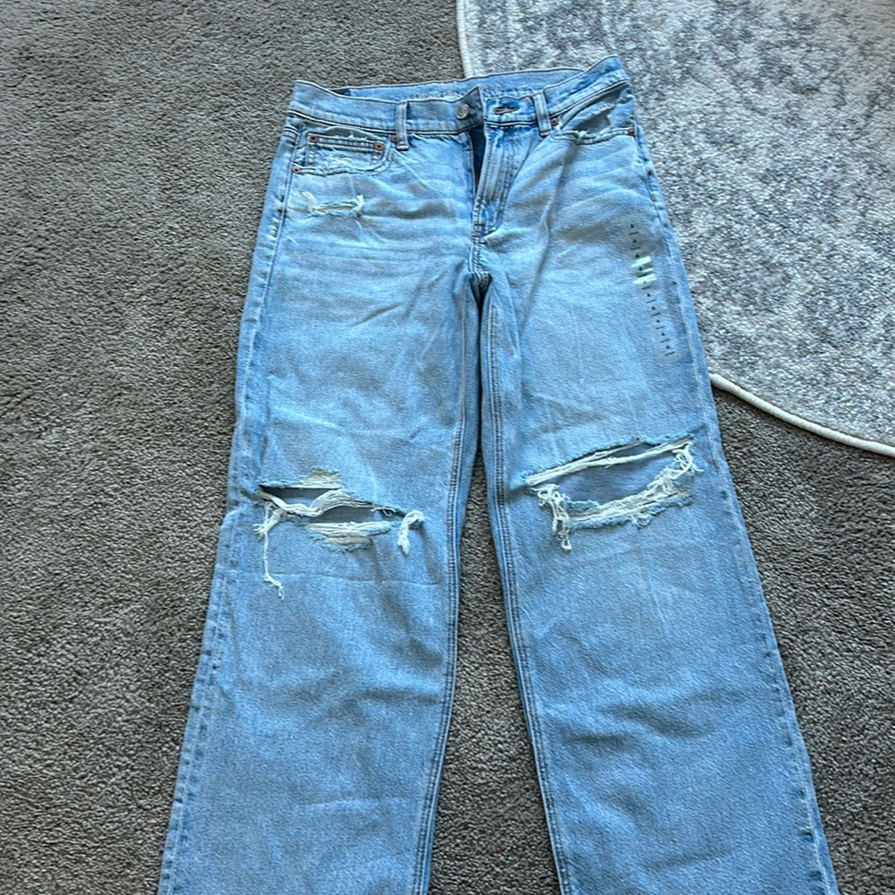 american eagle strigid jeans